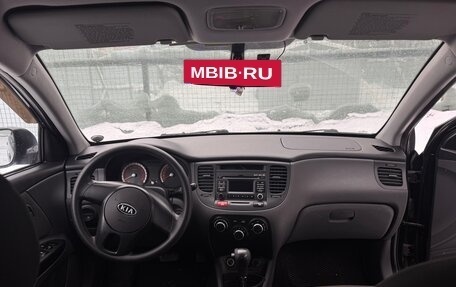 KIA Rio II, 2011 год, 750 000 рублей, 12 фотография