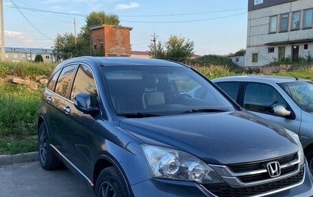 Honda CR-V III рестайлинг, 2011 год, 550 000 рублей, 2 фотография
