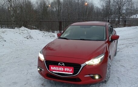 Mazda 3, 2017 год, 1 950 000 рублей, 3 фотография