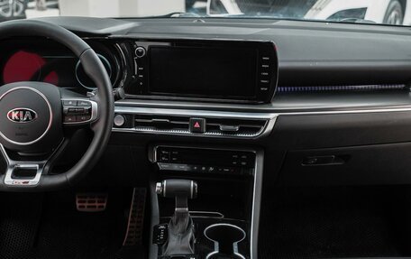 KIA K5, 2021 год, 2 290 000 рублей, 15 фотография