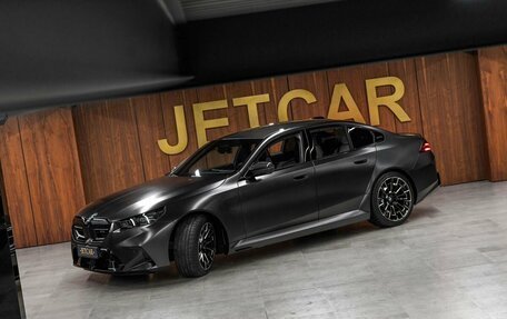 BMW M5, 2024 год, 19 700 000 рублей, 3 фотография
