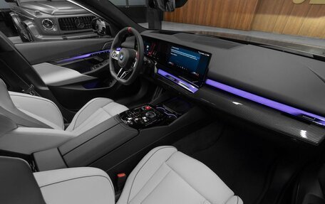 BMW M5, 2024 год, 19 700 000 рублей, 28 фотография