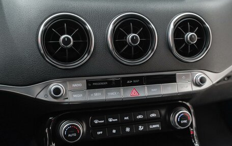 KIA Stinger I, 2018 год, 2 320 000 рублей, 18 фотография