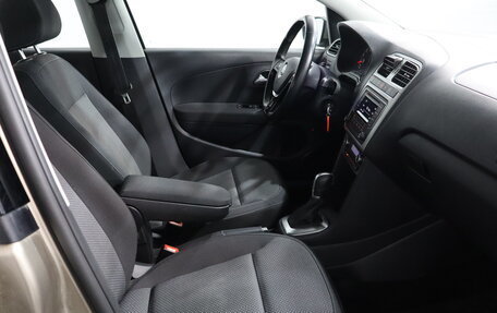 Volkswagen Polo VI (EU Market), 2017 год, 1 059 000 рублей, 11 фотография