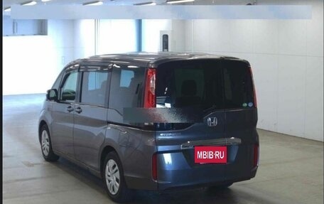 Honda Stepwgn IV, 2015 год, 2 300 000 рублей, 24 фотография