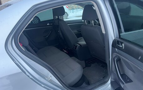 Volkswagen Jetta VI, 2008 год, 560 000 рублей, 31 фотография