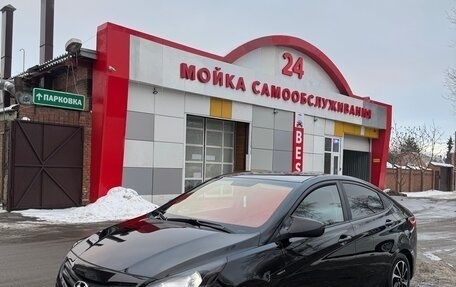 Hyundai Solaris II рестайлинг, 2015 год, 1 100 000 рублей, 6 фотография