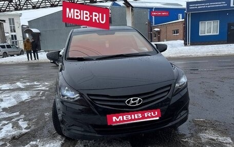Hyundai Solaris II рестайлинг, 2015 год, 1 100 000 рублей, 9 фотография
