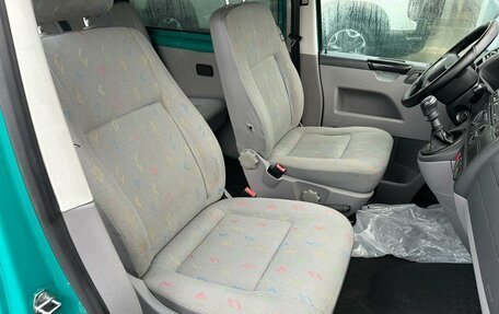 Volkswagen Transporter T5 рестайлинг, 2006 год, 800 000 рублей, 8 фотография