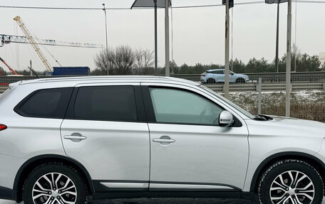 Mitsubishi Outlander III рестайлинг 3, 2015 год, 1 520 000 рублей, 4 фотография