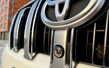 Toyota Land Cruiser Prado 150 рестайлинг 2, 2014 год, 4 250 000 рублей, 21 фотография