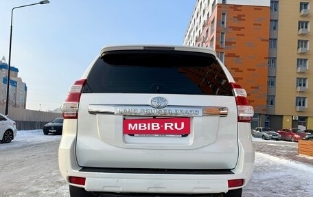 Toyota Land Cruiser Prado 150 рестайлинг 2, 2014 год, 4 250 000 рублей, 16 фотография