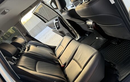 Toyota Land Cruiser Prado 150 рестайлинг 2, 2014 год, 4 250 000 рублей, 33 фотография