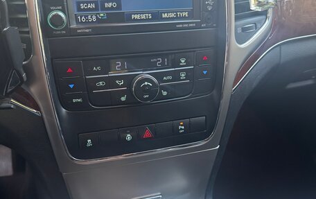 Jeep Grand Cherokee, 2012 год, 2 200 000 рублей, 13 фотография