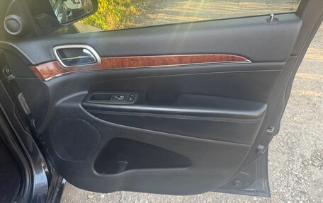 Jeep Grand Cherokee, 2012 год, 2 200 000 рублей, 16 фотография