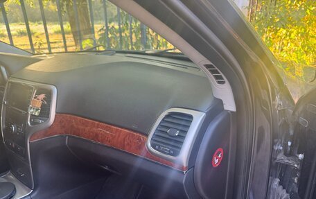 Jeep Grand Cherokee, 2012 год, 2 200 000 рублей, 17 фотография