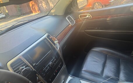 Jeep Grand Cherokee, 2012 год, 2 200 000 рублей, 26 фотография