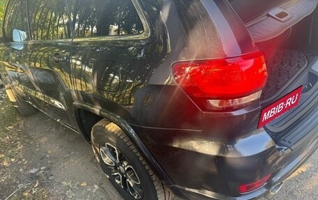 Jeep Grand Cherokee, 2012 год, 2 200 000 рублей, 29 фотография