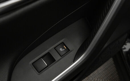 Toyota RAV4, 2021 год, 3 570 000 рублей, 15 фотография