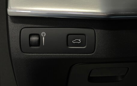 Volvo XC90 II рестайлинг, 2018 год, 3 879 000 рублей, 14 фотография