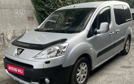 Peugeot Partner II рестайлинг 2, 2009 год, 750 000 рублей, 1 фотография