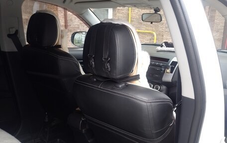 Mitsubishi Outlander III рестайлинг 3, 2012 год, 1 300 000 рублей, 6 фотография