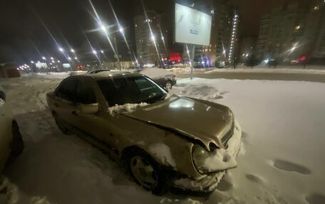 Mercedes-Benz E-Класс, 1996 год, 200 000 рублей, 4 фотография
