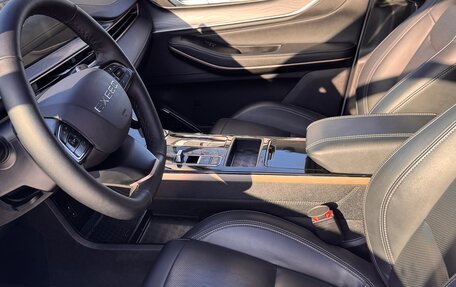 CheryExeed LX, 2023 год, 1 699 000 рублей, 11 фотография