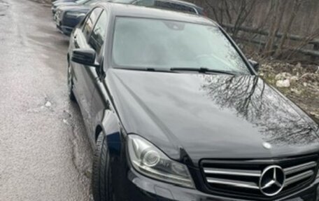 Mercedes-Benz C-Класс, 2013 год, 2 000 000 рублей, 2 фотография