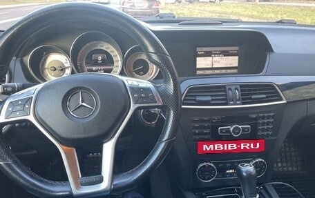 Mercedes-Benz C-Класс, 2013 год, 2 000 000 рублей, 3 фотография