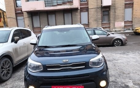 KIA Soul II рестайлинг, 2018 год, 2 000 000 рублей, 2 фотография