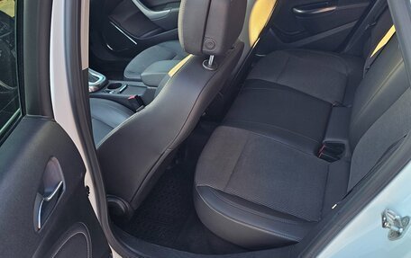 Opel Astra J, 2011 год, 850 000 рублей, 10 фотография