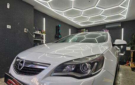 Opel Astra J, 2011 год, 850 000 рублей, 16 фотография