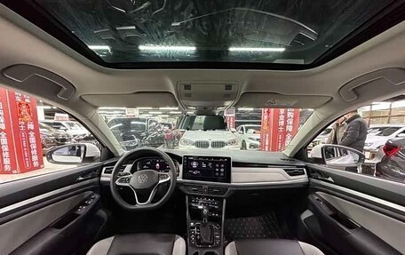 Volkswagen Bora, 2022 год, 2 170 000 рублей, 14 фотография