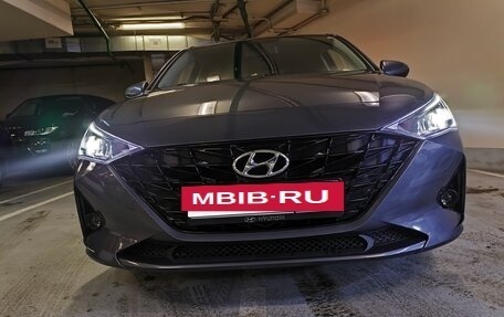 Hyundai Solaris II рестайлинг, 2022 год, 1 849 000 рублей, 2 фотография