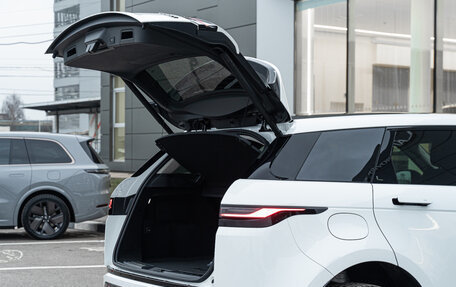 Land Rover Range Rover Evoque II, 2025 год, 6 899 500 рублей, 8 фотография