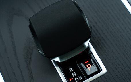 Land Rover Range Rover Evoque II, 2025 год, 6 899 500 рублей, 18 фотография