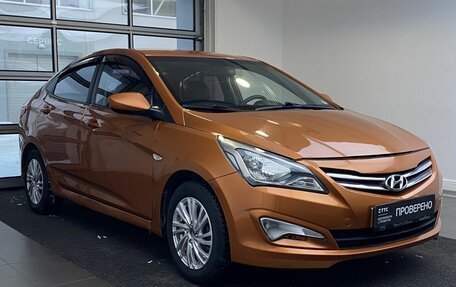 Hyundai Solaris II рестайлинг, 2016 год, 555 000 рублей, 3 фотография