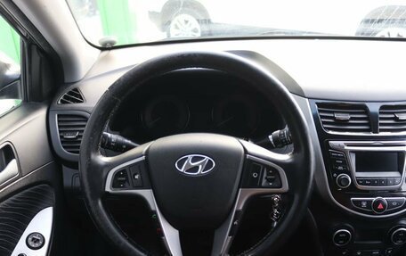 Hyundai Solaris II рестайлинг, 2016 год, 999 000 рублей, 15 фотография