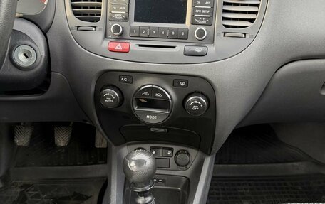 KIA Rio II, 2011 год, 550 000 рублей, 11 фотография