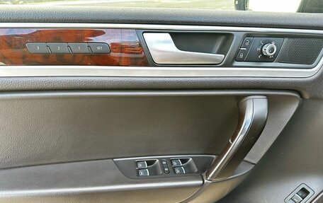 Volkswagen Touareg III, 2013 год, 1 770 000 рублей, 12 фотография