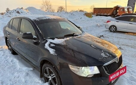 Skoda Superb III рестайлинг, 2012 год, 799 000 рублей, 3 фотография