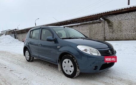Renault Sandero I, 2011 год, 495 000 рублей, 3 фотография