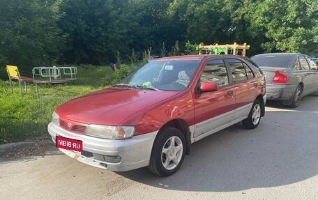 Nissan Almera, 1997 год, 160 000 рублей, 1 фотография