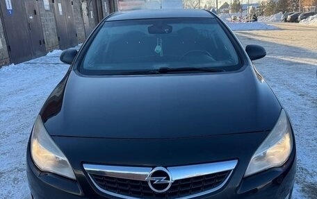 Opel Astra J, 2012 год, 670 000 рублей, 2 фотография