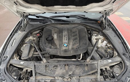 BMW 5 серия, 2013 год, 1 640 000 рублей, 28 фотография