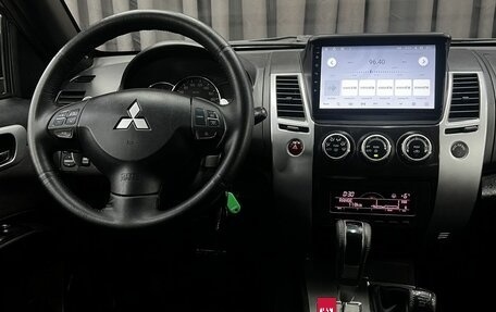 Mitsubishi Pajero Sport II рестайлинг, 2012 год, 1 479 900 рублей, 10 фотография