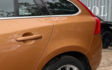 Volvo V60 I, 2011 год, 1 150 000 рублей, 15 фотография