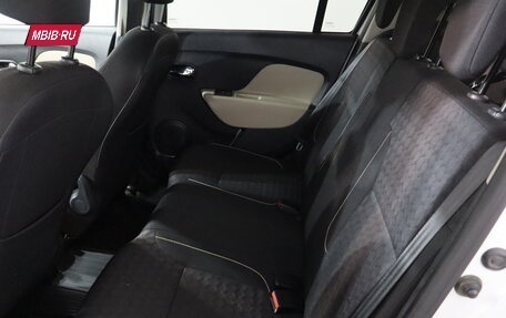 Renault Logan II, 2015 год, 629 000 рублей, 11 фотография