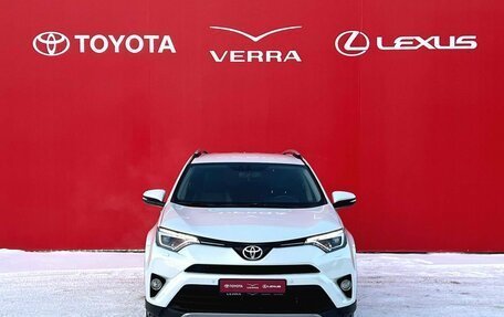 Toyota RAV4, 2019 год, 2 800 000 рублей, 11 фотография